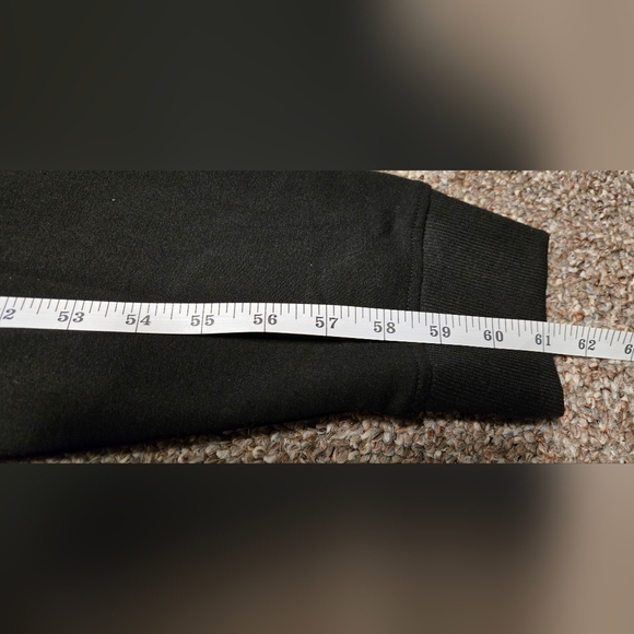 Adrienne Vittadini black zip up - Picture 9 of 9